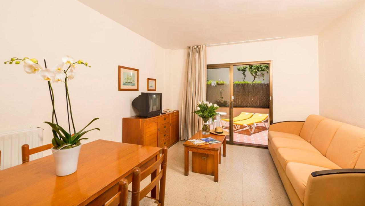 Apartamentos Guitart 료렛 드 마르 외부 사진